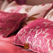 LAAT002-perne-decorative-model-roz-mov