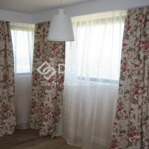 LDDP058-perdea-alb-clasic-draperie-model-floral-maro-verde-rosu-mov