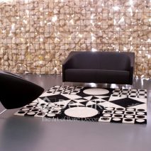 LxxC011-covor-model-geometric-alb-negru