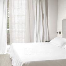 LxxD018-lenejerie-cuvertura-pat-perdea-draperie-alb-uni-clasic