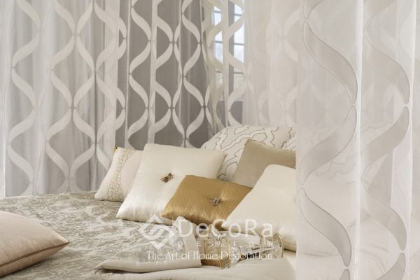 LxxT012-perdea-alb-model-geometric-clasic