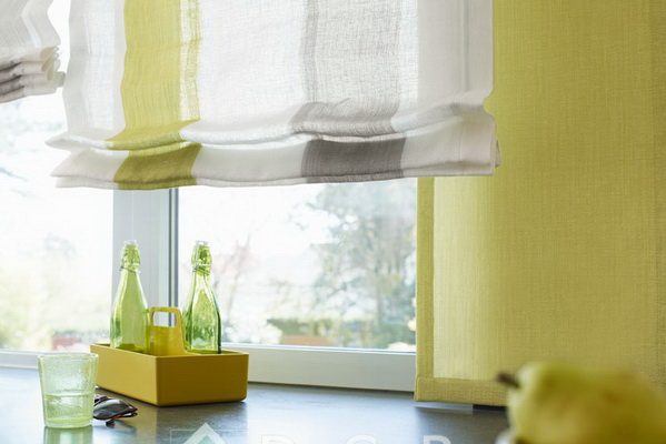 PACT003-perdele-bucatarie-rulou-dungi-alb-in-verde-gri