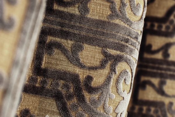 PKBT004-draperie-model-abstract-maro-auriu