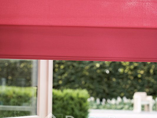 PKBT005-rulou-rosu-bucatarie-modern