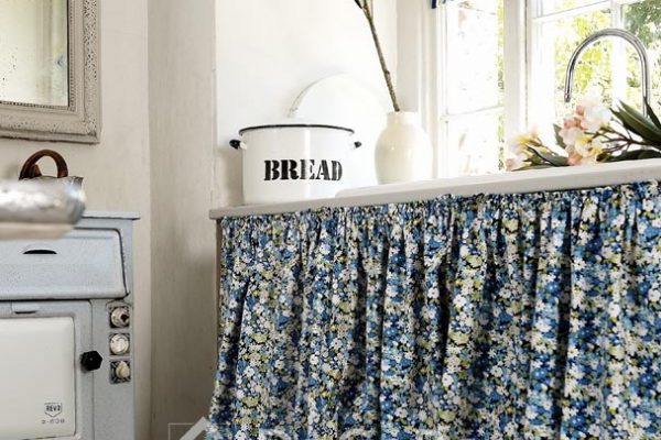 PPTT006-sistem-roman-bucatarie-dungi-albastru-alb-negru-galben