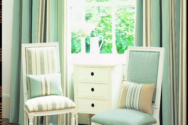 PXXT116-draperie-albastru-alb-auriu-dungi-clasic