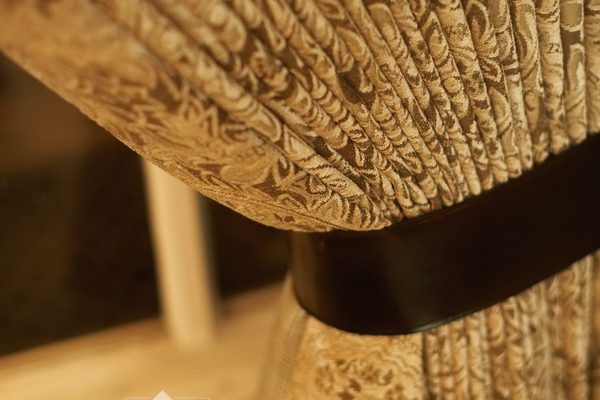 PXXT118-draperie-clasic-elegant-maro-alb-abstract