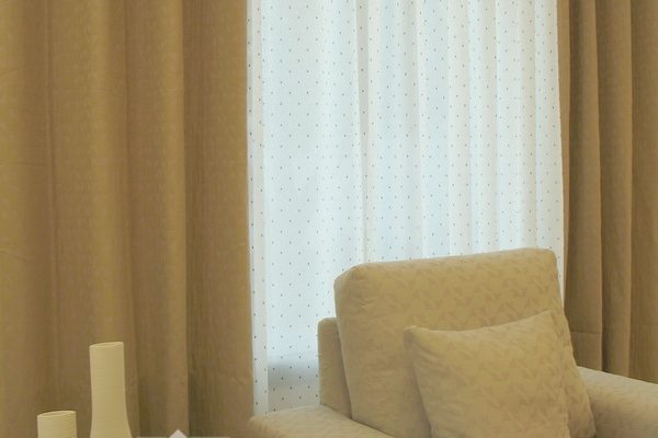 PXXT167-perdea-buline-alb-draperie-bej