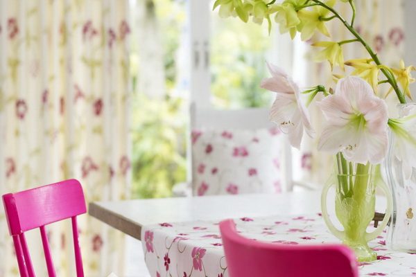 PXXT198-perdea-floral-mov-rosu-verde-modern