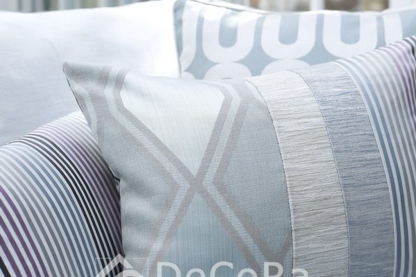 PxxA026-perne-decorative-model-geometric-albastru