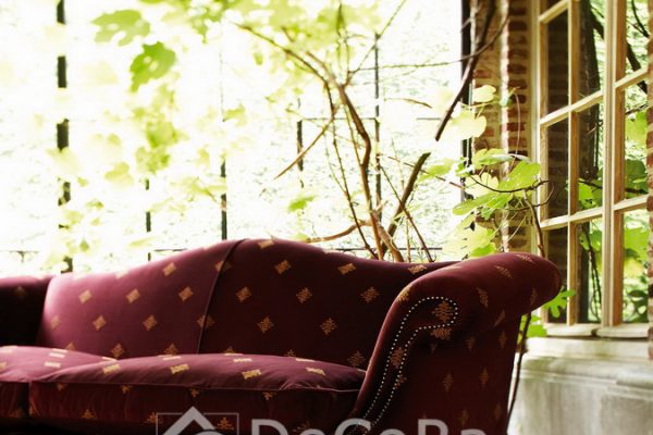 PxxT038-tapiserie-visiniu-model