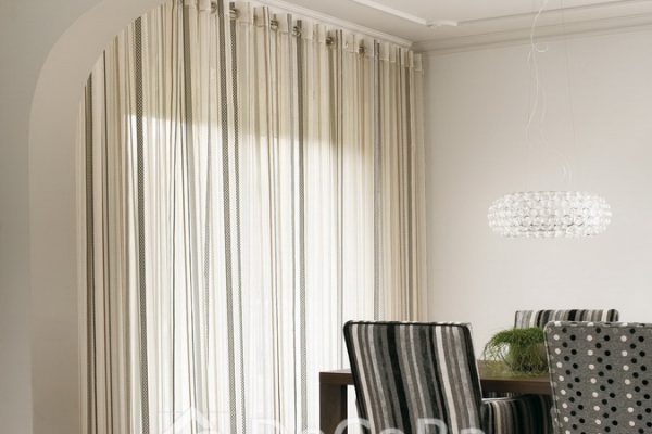 PxxT070-tapiserie-scaun-dungi-buline