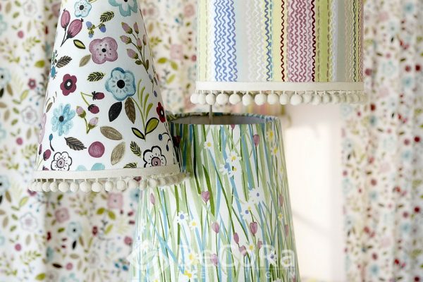 SPTT013-perdele-copii-model-floral-albastru-mov-verde-rosu-modern