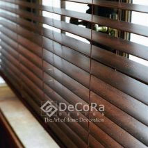 SxxJ003-jaluzele-orizontale-maro-lemn