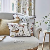 ABBEY GARDENS CAM 1-PERDELE-DRAPERII-IMPRIMEU-FLORAL-PASARI-PERNE-DECORATIVE-IMPRIMEU-FLORAL-PASARI-TAPITERIE