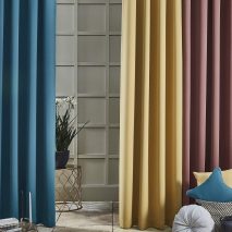 CALM & GENTLE CAM 2-PERDELE-COLORATE-PERDEA-ALBASTRA-GALBENA-ROSIE-DRAPERII-COLORATE