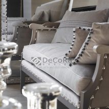 Clou_HOULES-6-TAPITERIE-CANAPEA-PERNE-DECORATIVE