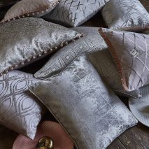 HALO CAM 4-PERNE-DECORATIVE-IMPRIMEU-MATERIAL-STRALUCITOR-GRI-CIUCURI