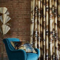 LOST HORIZON CAM 2-DRAPERIE-IMPRIMEU-FLORAL-NUANTE-MARO-BEJ-ALB-ALBASTRU-TAPITERIE-FOTOLIU-ALBASTRU-ROYAL-PERNE-DECOR