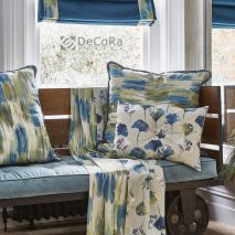 MALIBU CAM 4-STORURI-ROMANE-ALBASTRE-PERNE-DECORATIVE-IMPRIMEU-FLORI-ALBASTRE-CUVERTURA-PAT-CIUCURI