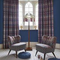 PIZZAZZ CAM 3-DRAPERII-IMPRIMEU-CAROURI-MULTICOLORE-PERNE-DECORATIVE-TAPITERIE-FOTOLII