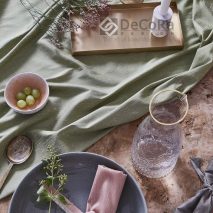 TUSSAH CAM 4-SET-ACCESORII-MASA-SERVETE-FATA-MASA