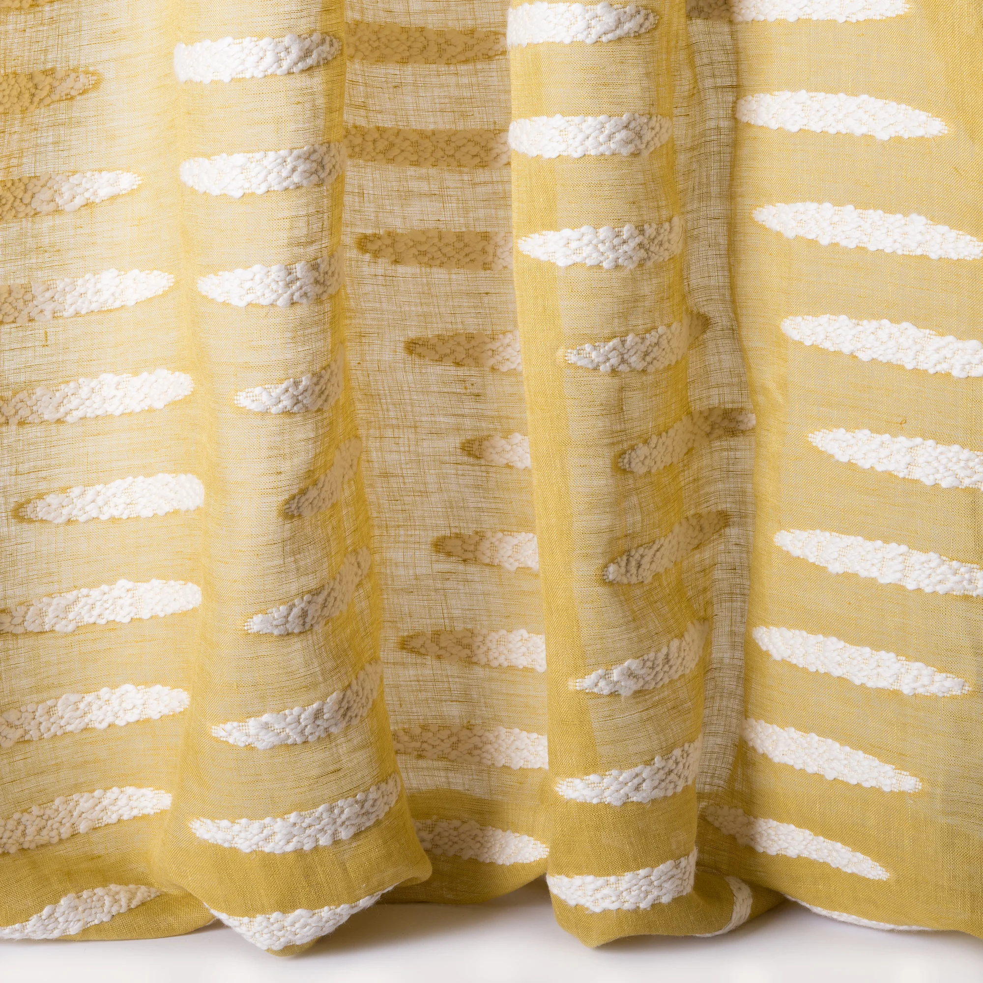 Perdele de in de lux bej cu dungi abstracte