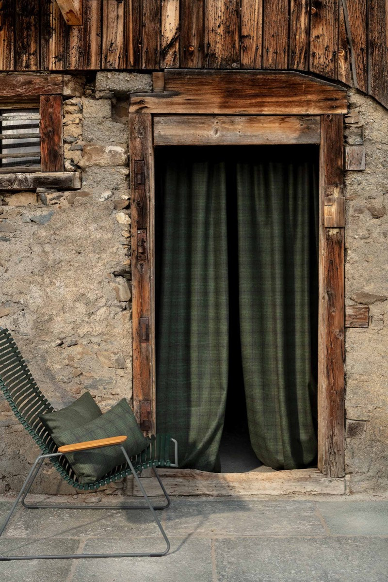 Draperie fonoabsorbantă verde premium