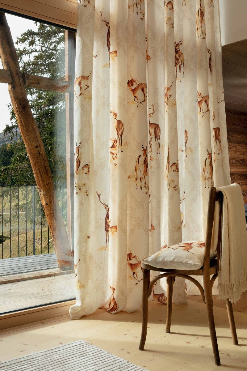 Draperii ignifugate printate cu model de natură pentru cabană