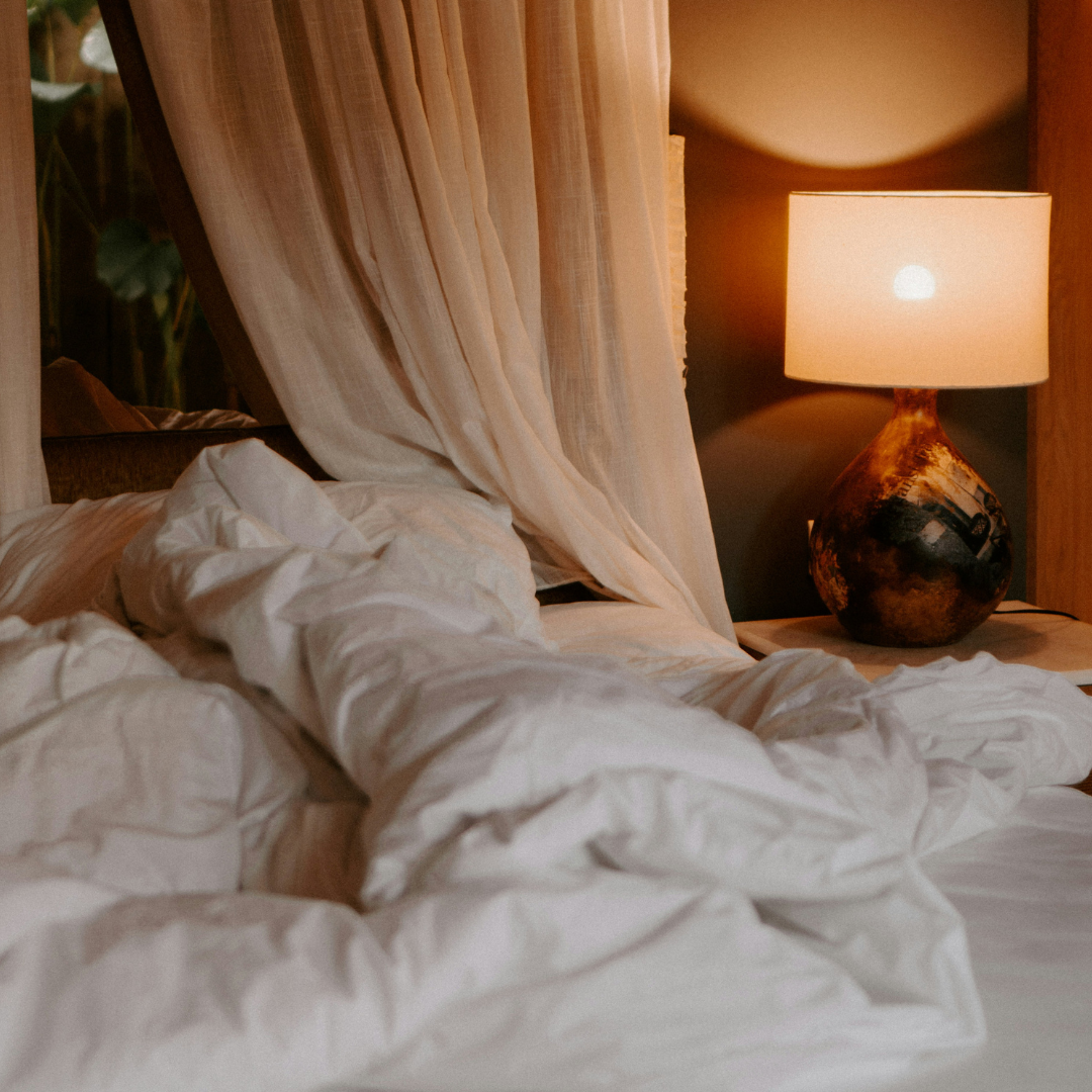 Eficiență energetică - draperiile termice previn pierderile de căldură iarna și acumularea de căldură vara