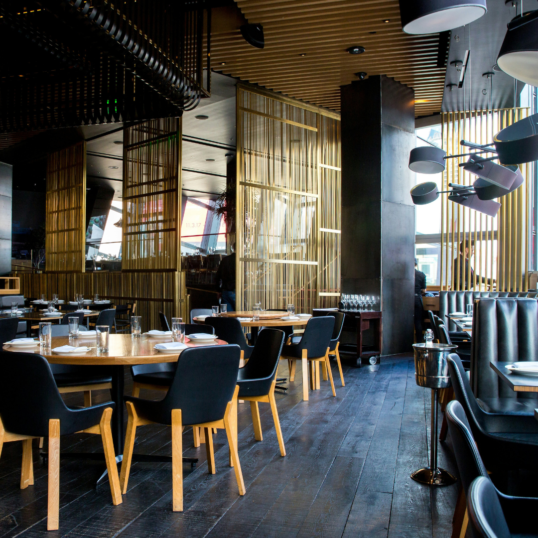 Perdele metalice pentru restaurante