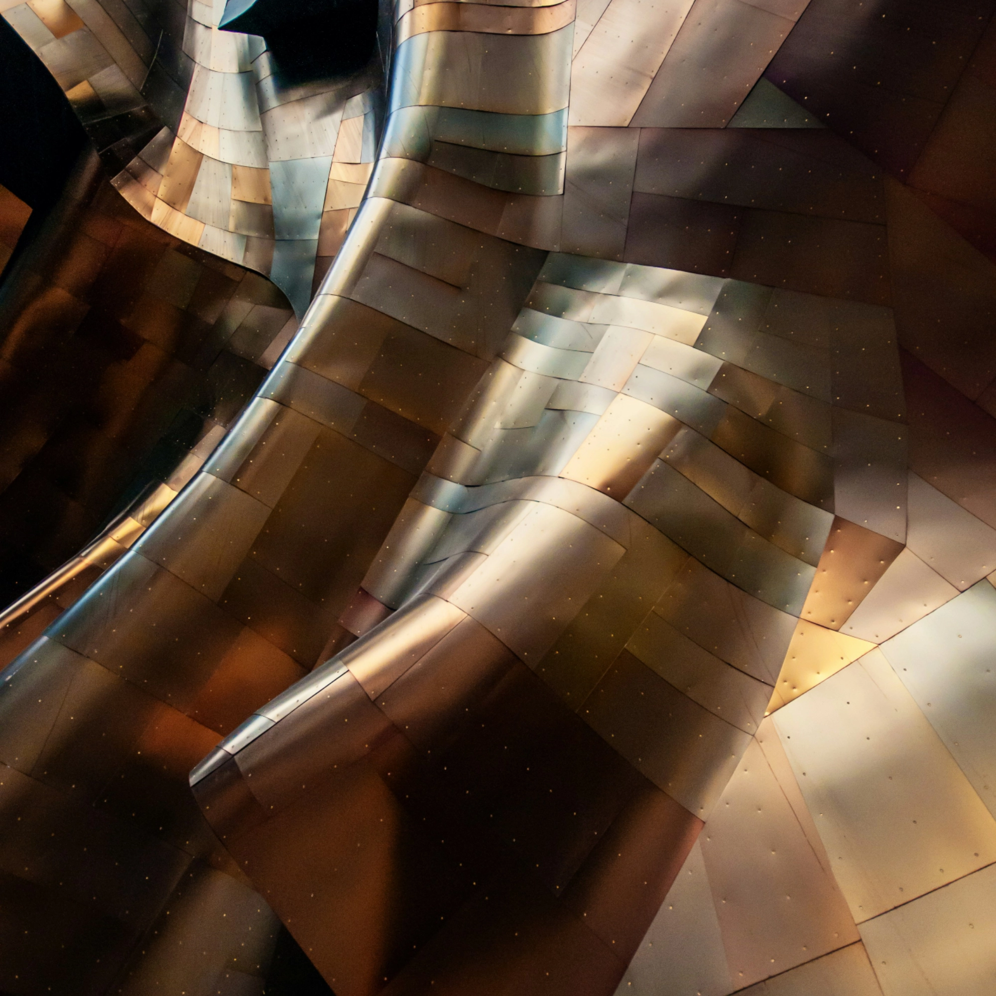 Versatilitate pentru perdele metalice din aluminiu sau inox