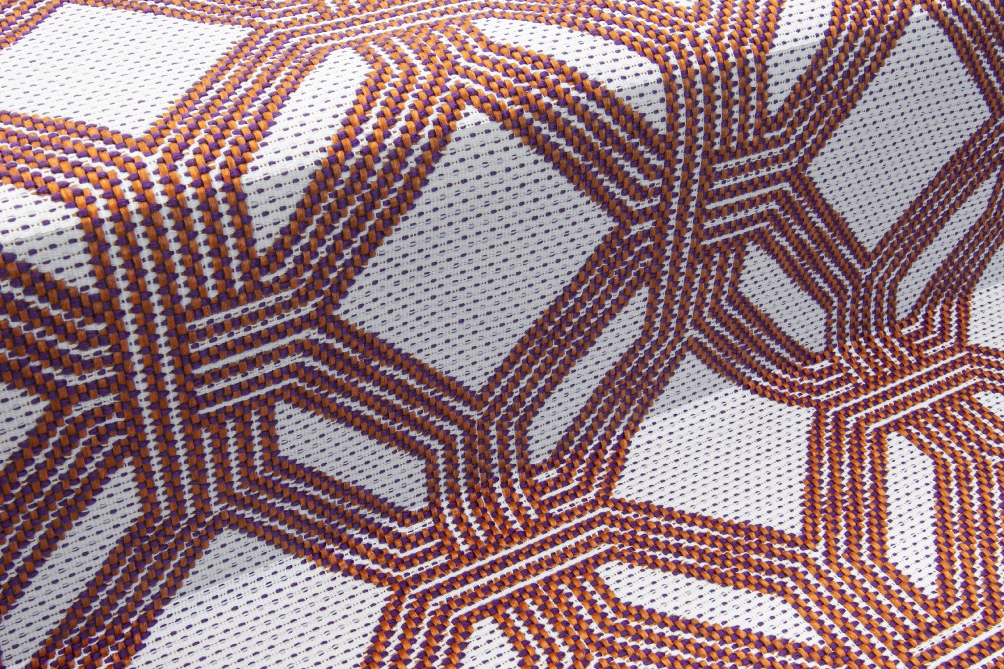 Draperii outdoor cu model abstract