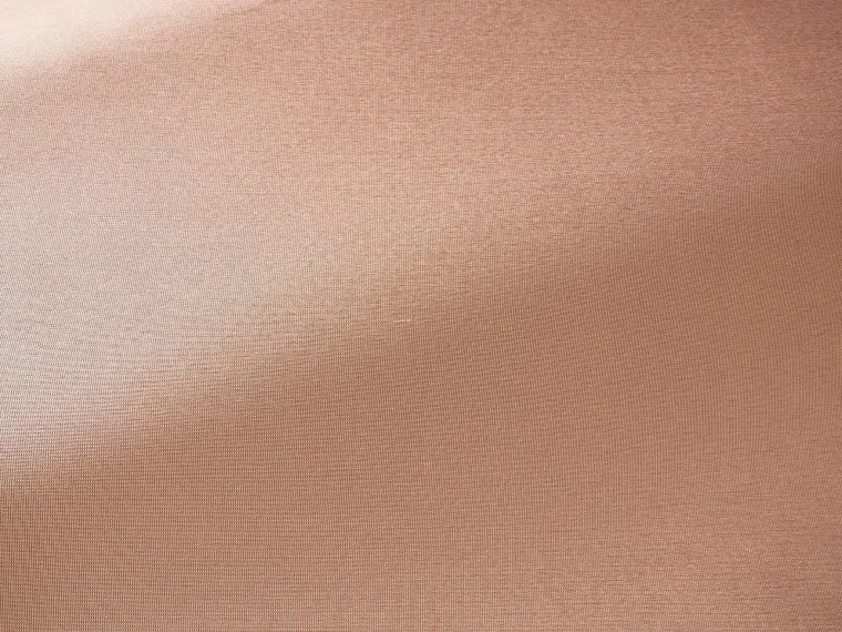 Detaliu material pentru draperie din mătase naturală - lux Detaliu material pentru draperie din mătase naturală aurie uni