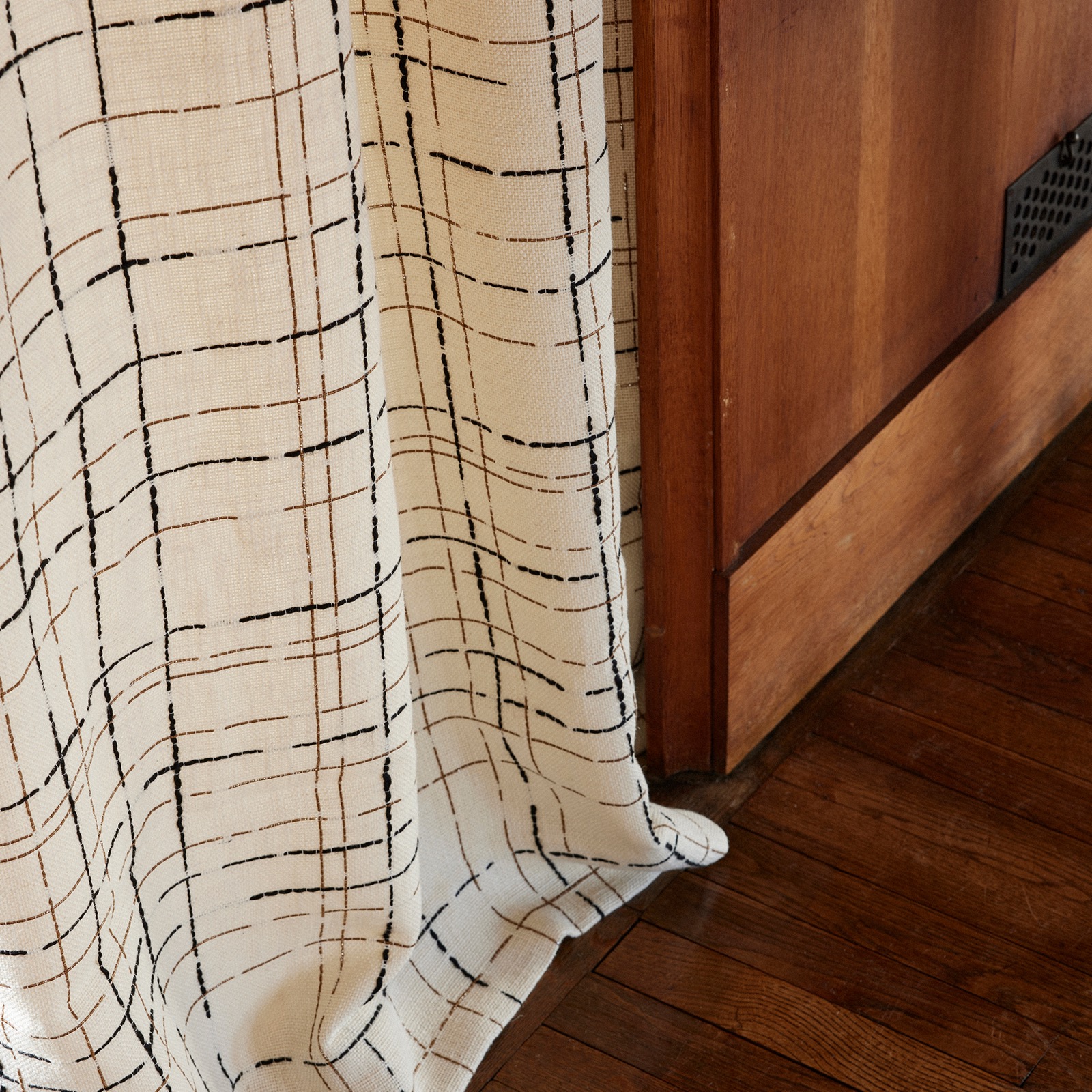 Draperii de bumbac de lux bej cu linii