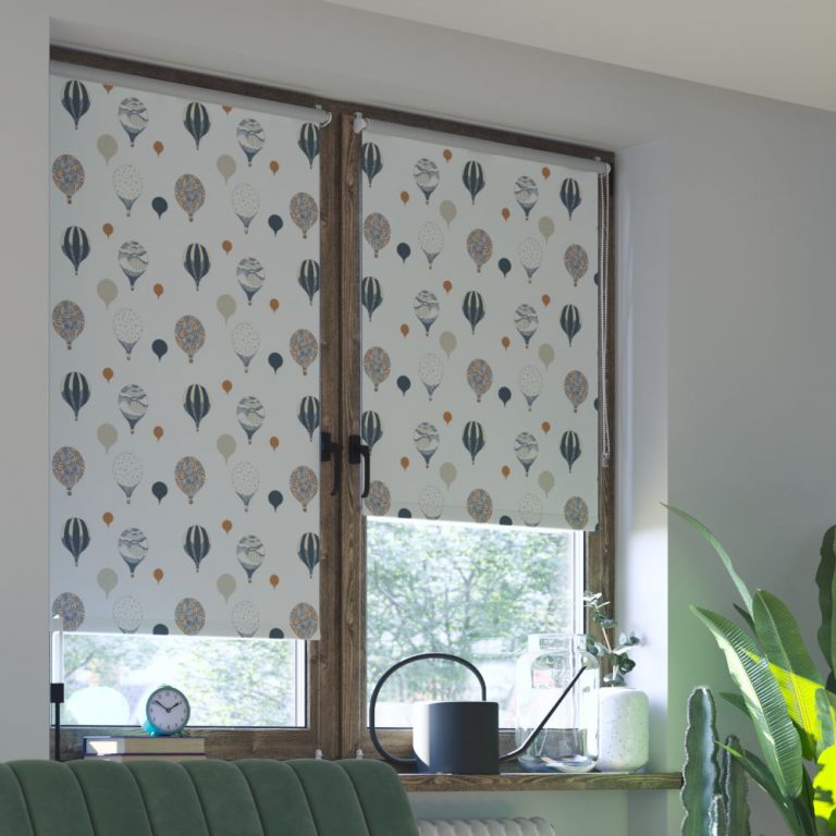 Rulouri decorativ cu model abstract pentru bucătărie