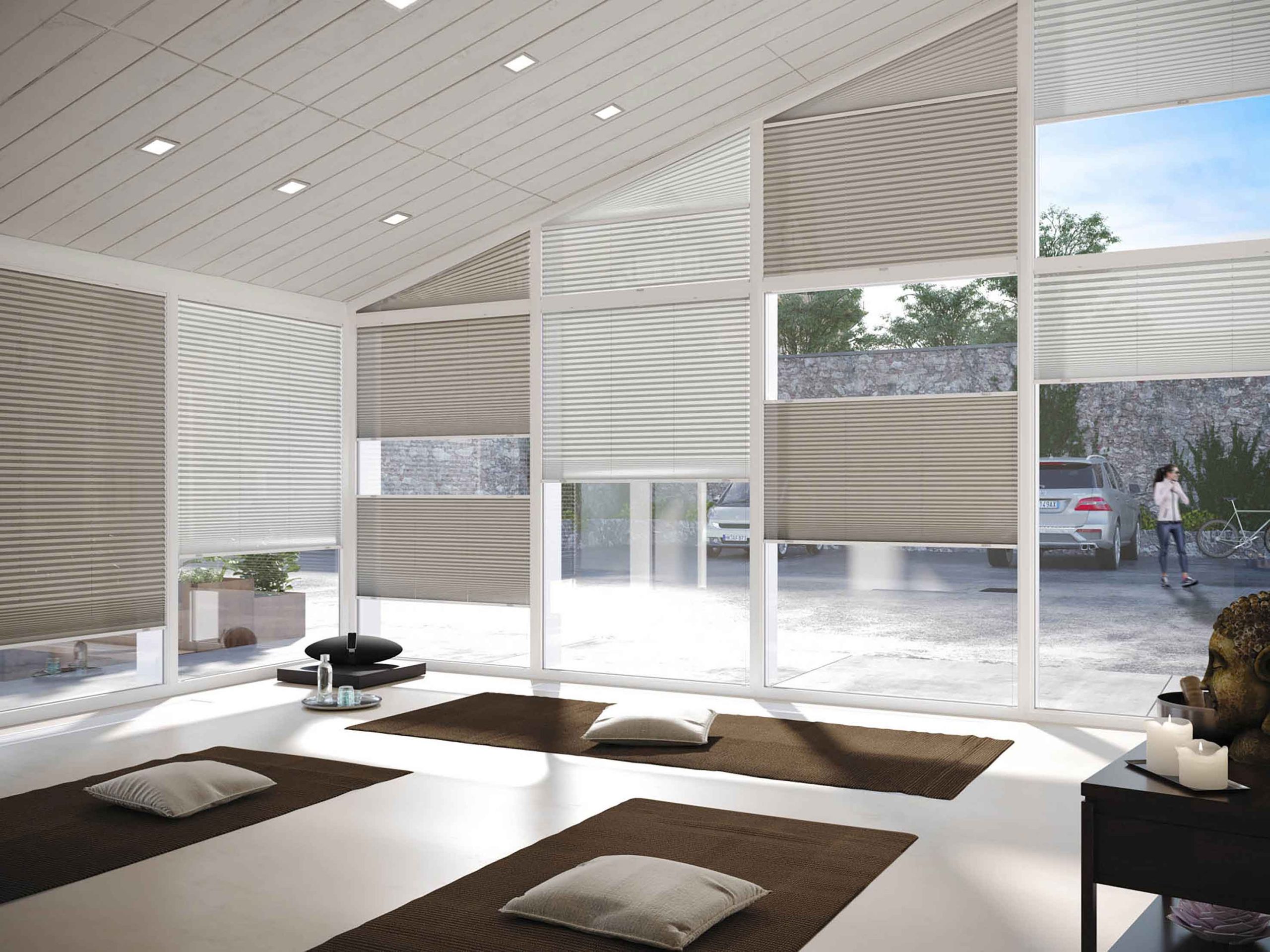 Plisee la comandă pentru living albe și bej